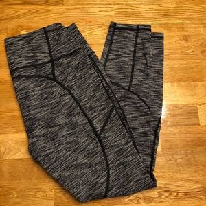 Victoria’s Secret Sport Leggings size L